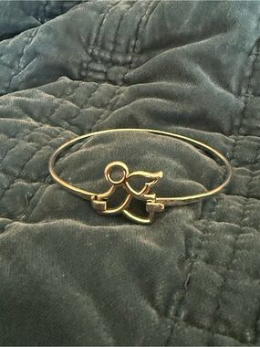 7" James Avery Vintage Sterling Silver Angel bangle bracelet